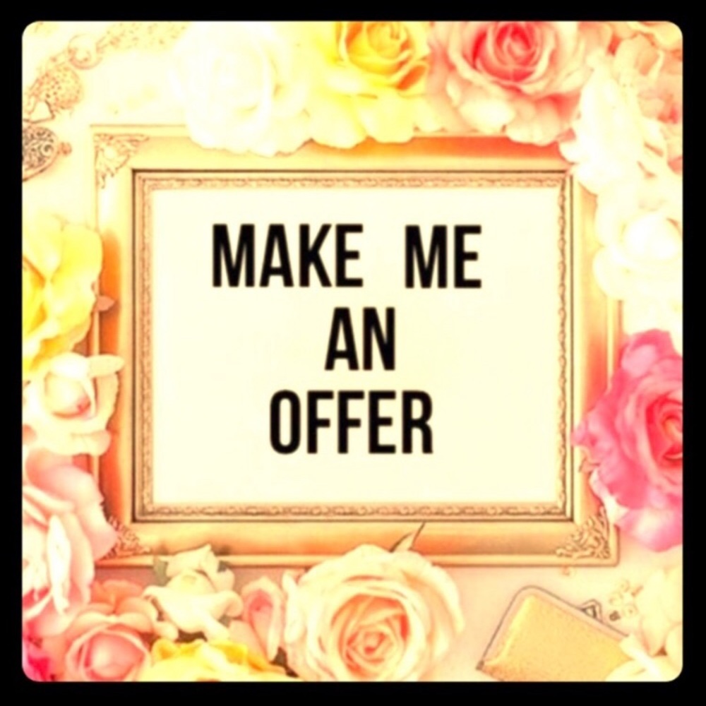 I love reasonable offers!!! 😊